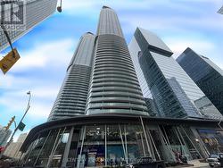 4802 - 14 YORK STREET Toronto, ON M5J 2Z2