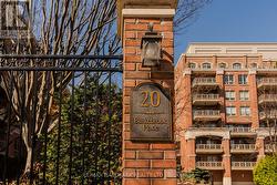 407 - 20 BURKEBROOK PLACE Toronto, ON M4G 0A1