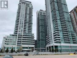 2407 - 60 TOWN CENTRE COURT Toronto, ON M1P 0B1