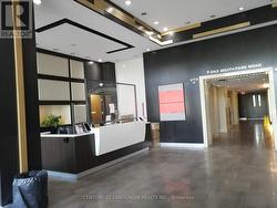 915 - 233 SOUTH PARK ROAD Markham, ON L3T 0B3