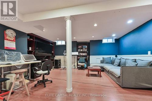 54 Bauer Crescent, Markham, ON - Indoor