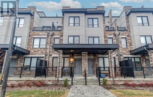 11 - 40 BAYNES WAY  Bradford West Gwillimbury, ON L3Z 4M4