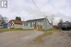 82 Cameron AVE Sault Ste. Marie, ON P6B 4X2