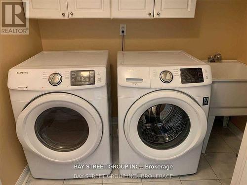 615 Summer Park Crescent, Mississauga, ON 