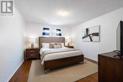 3228 Tacc Drive, Mississauga, ON - Indoor Photo Showing Bedroom