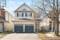 2113 HALLENDALE STREET Ottawa, ON K4A 4S1