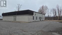 57 MAIN STREET W  Hawkesbury, ON K6A 2H3