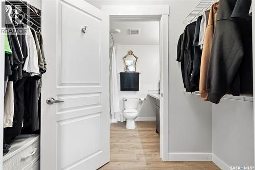 120 5301 Universal Crescent, Regina, SK 