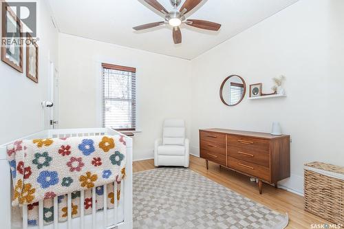 625 4Th Avenue N, Saskatoon, SK - Indoor Photo Showing Bedroom