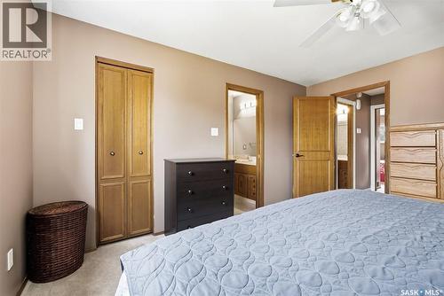 2102 Cunning Crescent, Regina, SK 