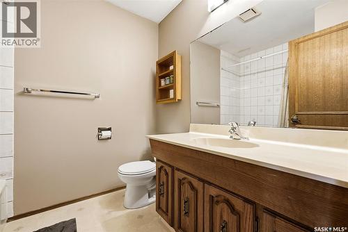 2102 Cunning Crescent, Regina, SK 