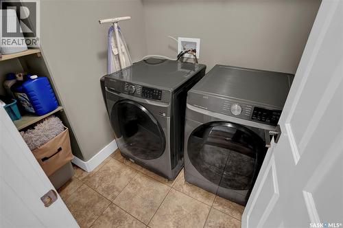262 Blue Sage Drive, Moose Jaw, SK - Indoor Photo Showing Laundry Room