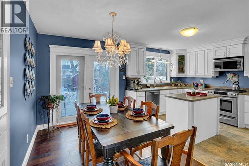 102 Daisy Crescent, Moose Jaw, SK - Indoor Photo Showing Dining Room