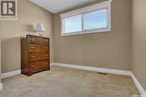 102 Daisy Crescent, Moose Jaw, SK - Indoor Photo Showing Other Room