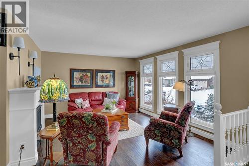 102 Daisy Crescent, Moose Jaw, SK - Indoor Photo Showing Living Room
