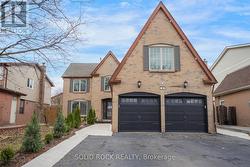 12 TORRANCE WOOD  Brampton, ON L6Y 2N3