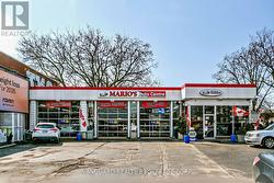 1772 JANE STREET Toronto, ON M9N 2T1