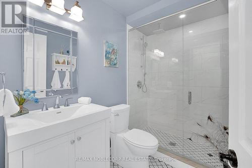 793073 3Rd Line, Mono, ON - Indoor Photo Showing Bathroom