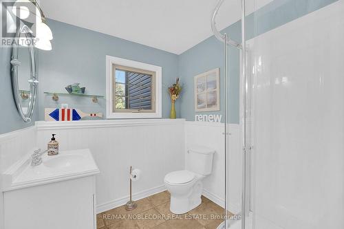 793073 3Rd Line, Mono, ON - Indoor Photo Showing Bathroom