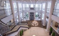 818 - 25 GREENVIEW AVENUE Toronto, ON M2M 0A5