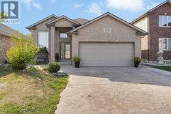 3921 Zanzibar CRESCENT Windsor, ON N9G 0A5