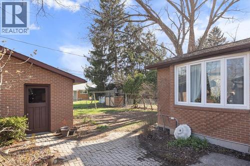 2979 Orion, Windsor, ON - Outdoor