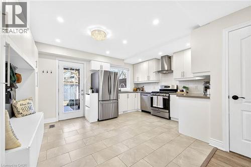 133 Avondale Street, Hamilton, ON 