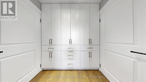 1549 Elite Road, Mississauga, ON - Indoor Photo Showing Other Room