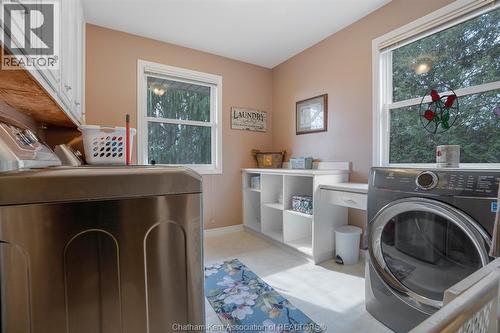 7088 9Th Line, Chatham, ON - Indoor Photo Showing Laundry Room
