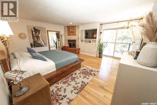 715 Emerald Bay, Saskatoon, SK - Indoor Photo Showing Bedroom