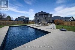 39 GILPIN CRESCENT Collingwood, ON L9Y 0Z1