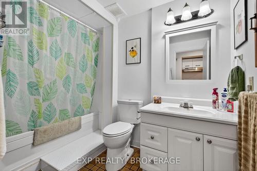 753 Ridley Drive, Kingston (North Of Taylor-Kidd Blvd), ON - Indoor Photo Showing Bathroom