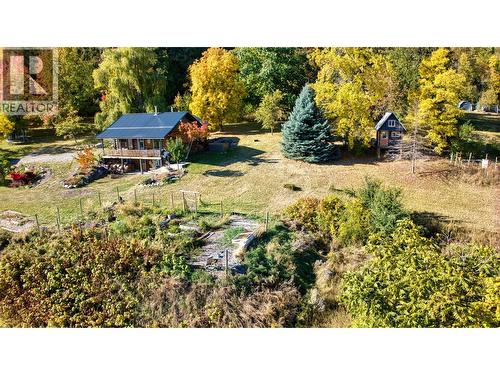 1017 Simmons Road, Creston, BC - Outdoor