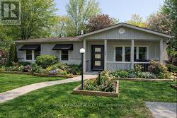 104 LINDEN LANE Innisfil, ON L9S 1N4