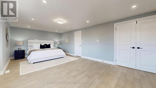 75 Ambler Bay, Barrie, ON - Indoor Photo Showing Bedroom