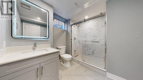 75 Ambler Bay, Barrie, ON - Indoor Photo Showing Bathroom