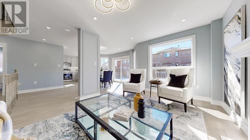 75 Ambler Bay, Barrie, ON - Indoor