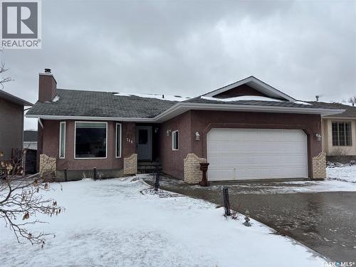 746 Sun Valley DRIVE  Estevan, SK S4A 2R2