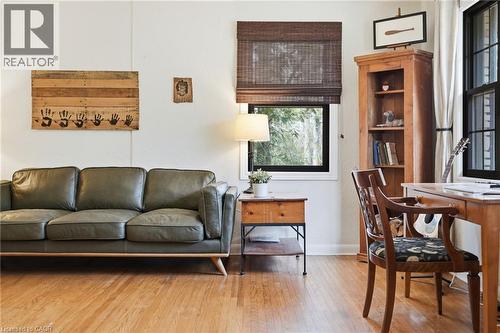 222 Concession 11 E, Freelton, ON - Indoor