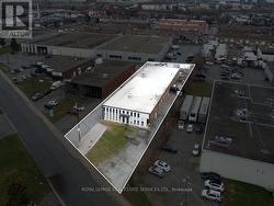 3130 UNIVERSAL DRIVE  Mississauga, ON L4X 2C8