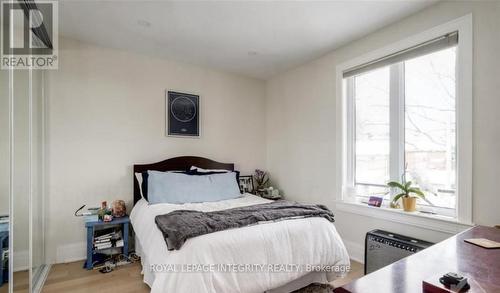73 Renfrew Avenue, Ottawa, ON - Indoor Photo Showing Bedroom