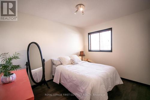 13 Irwin Drive, Barrie, ON - Indoor Photo Showing Bedroom
