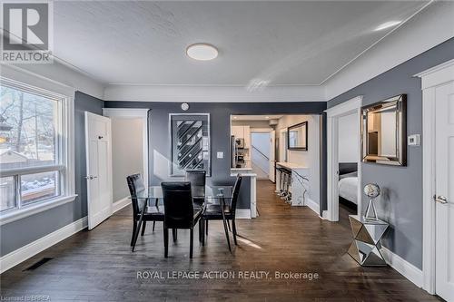 42 East 31St Street, Hamilton, ON - Indoor Photo Showing Dining Room