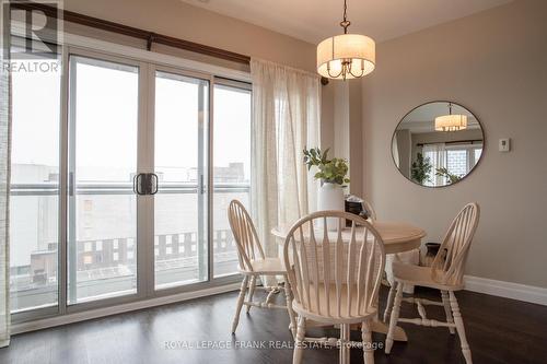 905 - 44 Bond Street W, Oshawa (O'Neill), ON - Indoor Photo Showing Dining Room