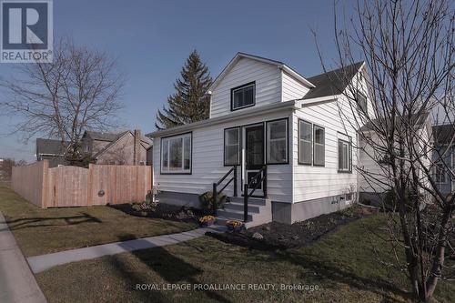 31 ELIZABETH STREET  Brighton, ON K0K 1H0