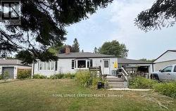 BSMT - 16 ALMOND AVENUE Whitby, ON L1P 1K5