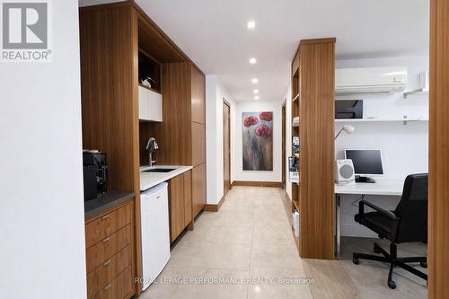 Main Floor Office - 17 Springfield Road, Ottawa, ON 