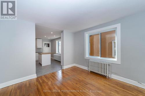 Second level apartment - 17 Springfield Road, Ottawa, ON 