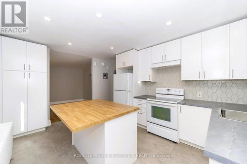 Second level apartment - 17 Springfield Road, Ottawa, ON 