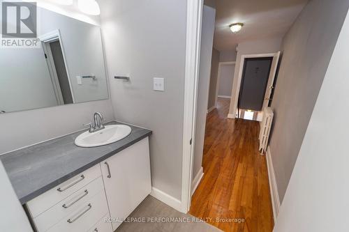 Second level apartment - 17 Springfield Road, Ottawa, ON 